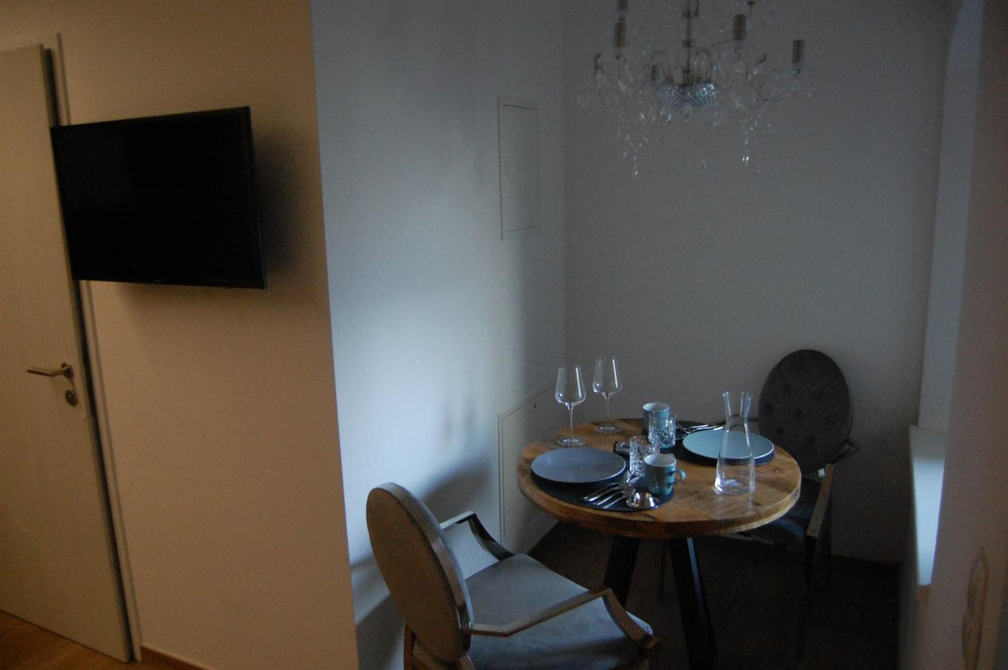 Myquartier Luxury Hideaways Aparthotel Innsbruck Exterior photo