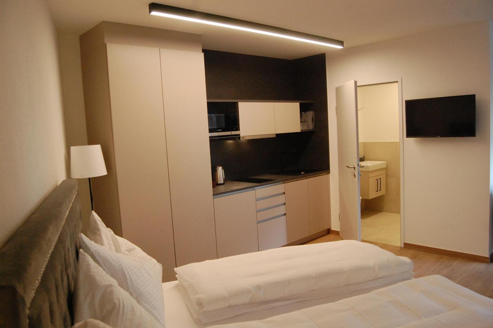 Myquartier Luxury Hideaways Aparthotel Innsbruck Exterior photo