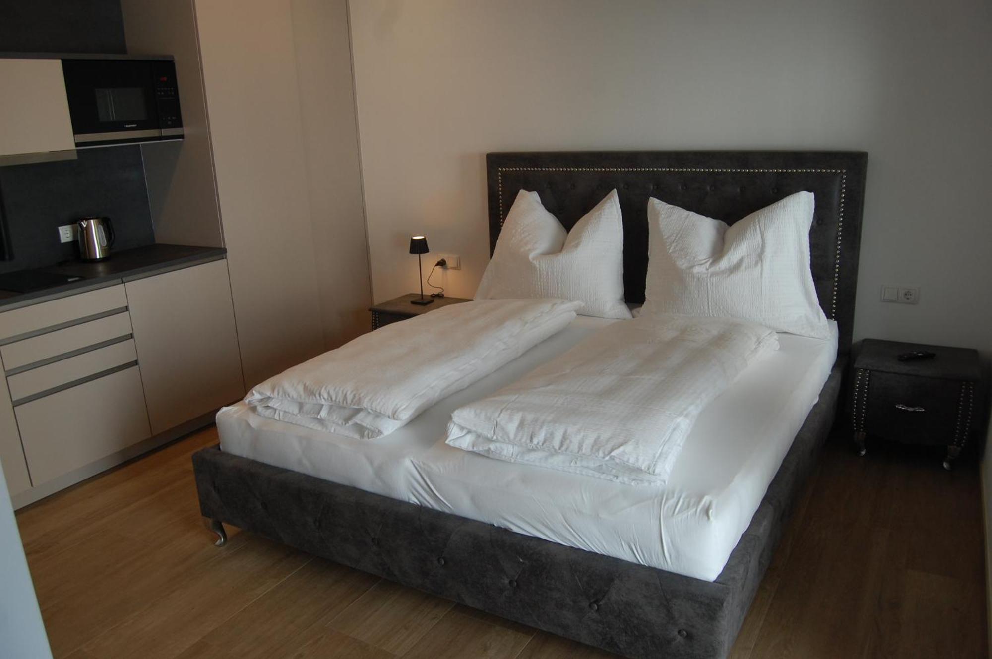 Myquartier Luxury Hideaways Aparthotel Innsbruck Exterior photo